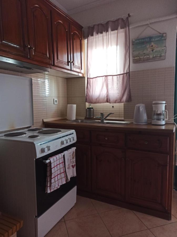 شقة Dimitris House Petriti المظهر الخارجي الصورة