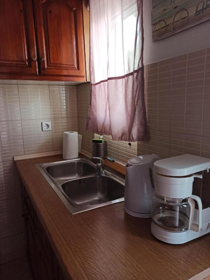 شقة Dimitris House Petriti المظهر الخارجي الصورة