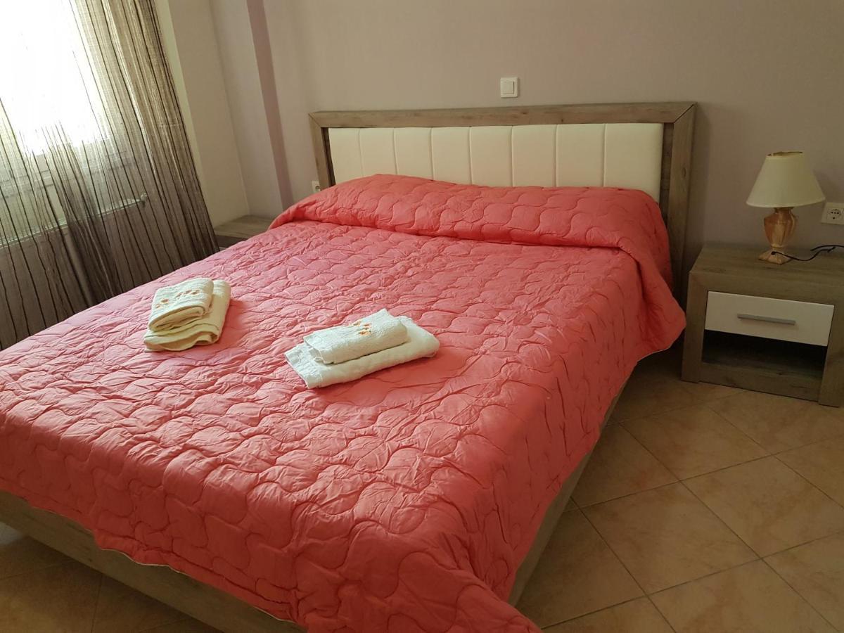 شقة Dimitris House Petriti المظهر الخارجي الصورة