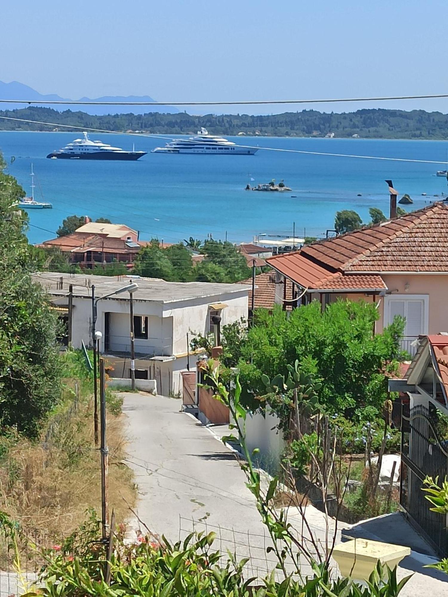 شقة Dimitris House Petriti المظهر الخارجي الصورة